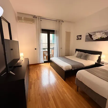 Casa De Rossi