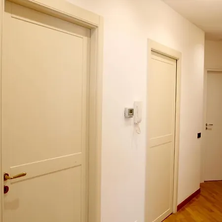 Casa De Rossi 아파트 *